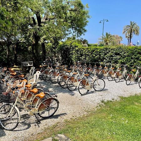 Hotel Atlantico Forte dei Marmi Esterno foto