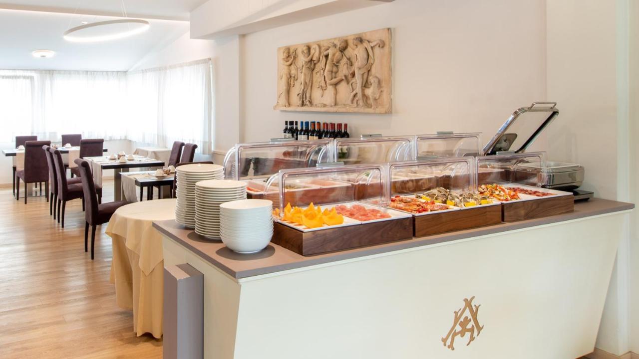 Hotel Atlantico Forte dei Marmi Esterno foto