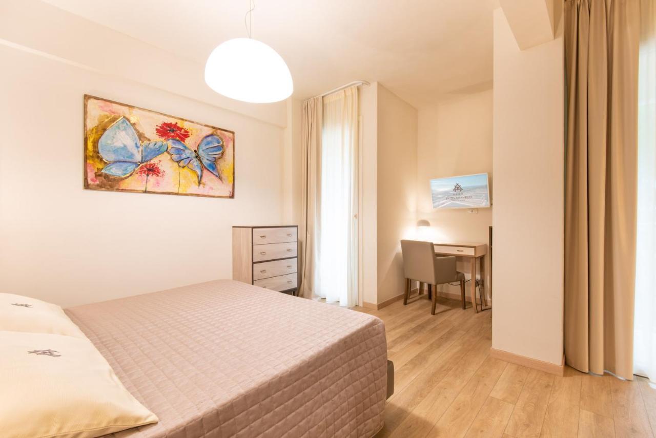 Hotel Atlantico Forte dei Marmi Esterno foto