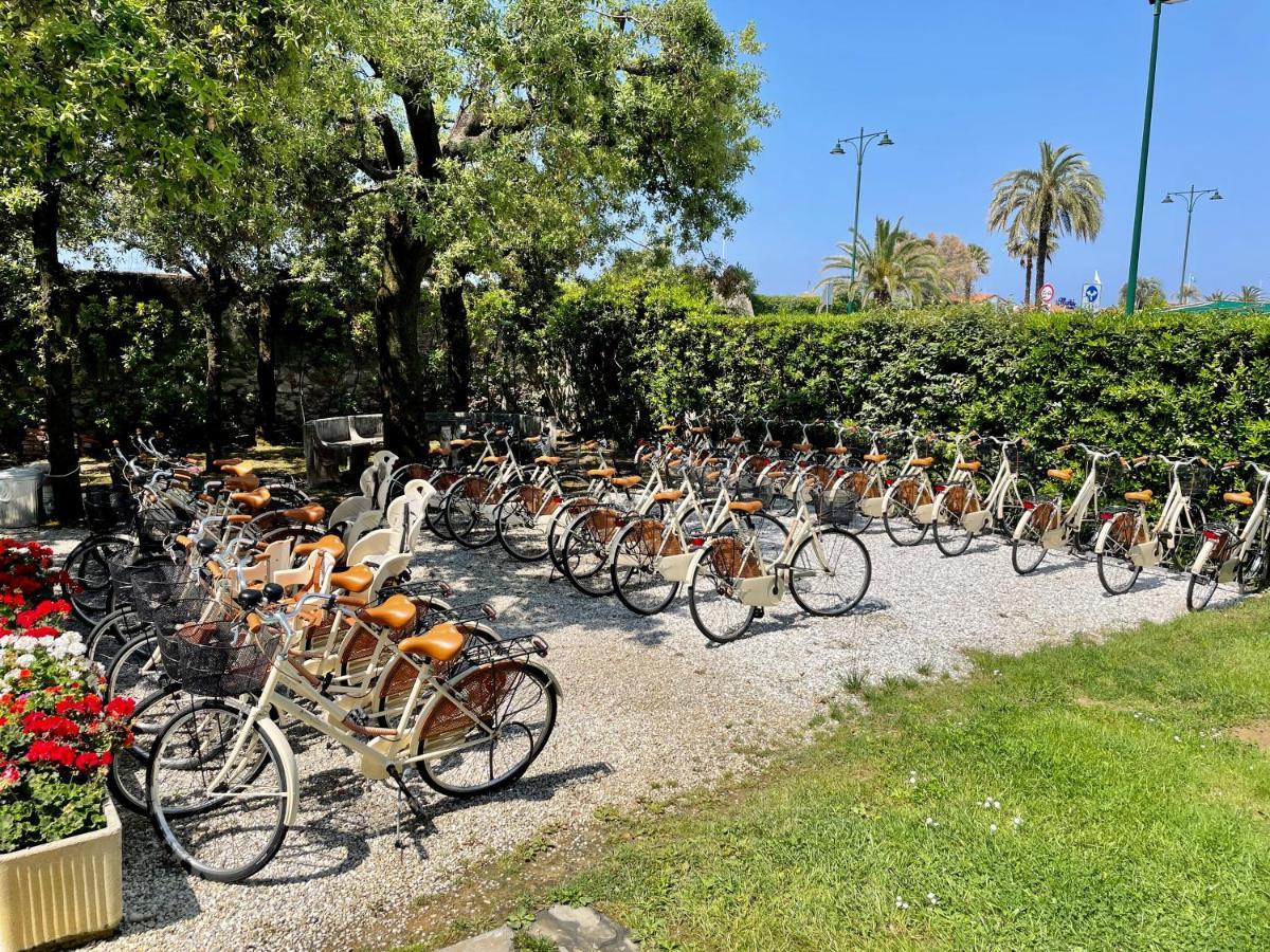 Hotel Atlantico Forte dei Marmi Esterno foto